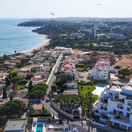 Tangerine By Hellovacations * البوفيرا